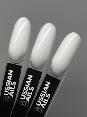 RN RUSSIAN NAILS ACRYGEL blanco, 60g (tono 02)