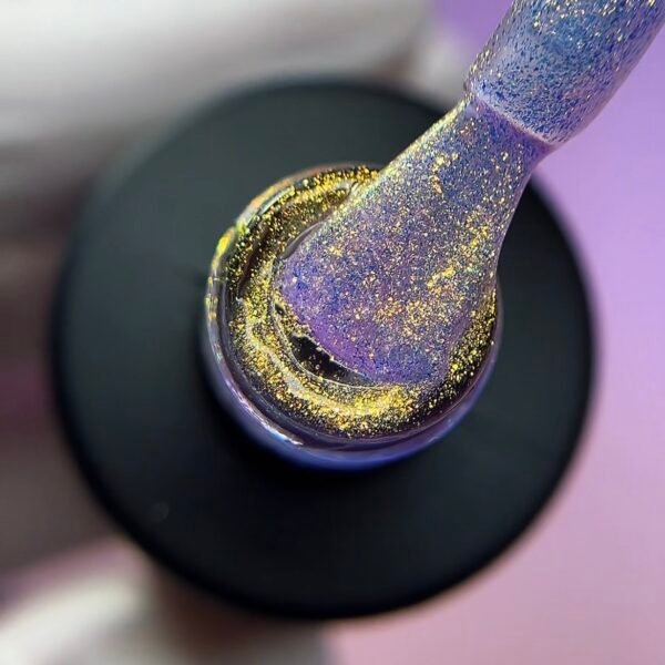 RN RUSSIAN NAILS TOP COAT con efecto 10ml/0.3oz (tono 03, efecto “unicornio” dorado + morado)