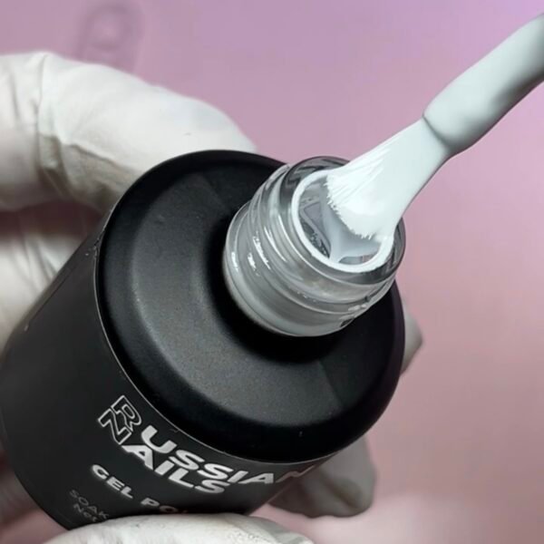 RN RUSSIAN NAILS Esmalte gel color blanco, 15ml